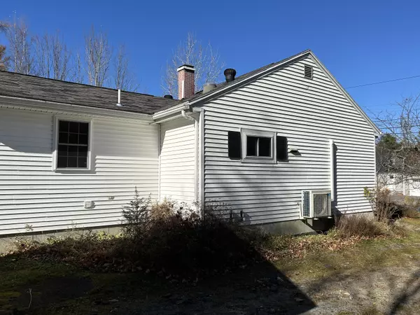 Orono, ME 04473,131 Forest AVE