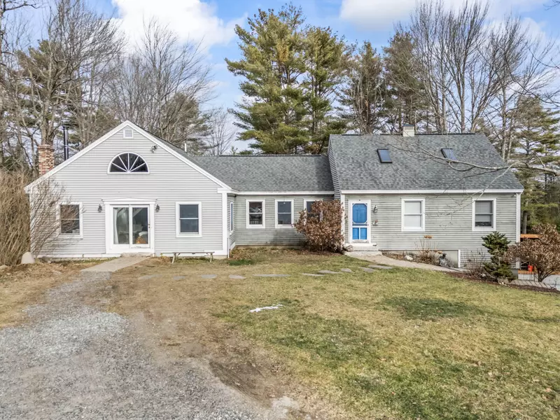27 Rangdale RD, Durham, ME 04222