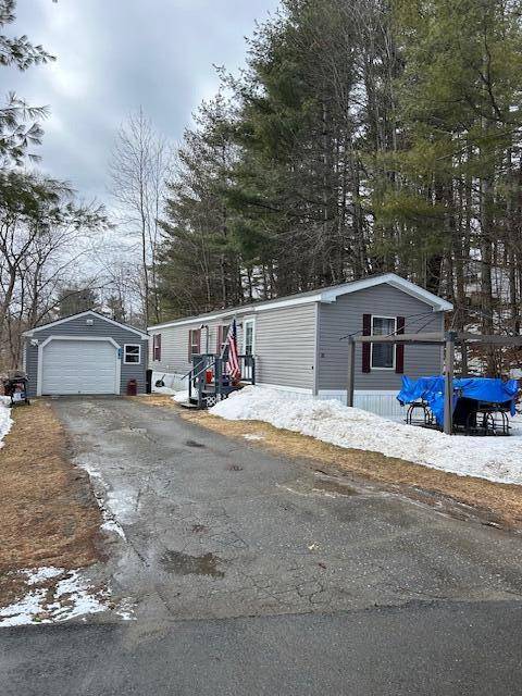 15 Raven RD, Augusta, ME 04330