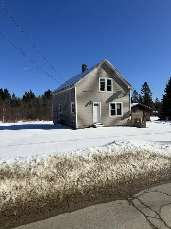 80 Dorman RD, Harrington, ME 04643