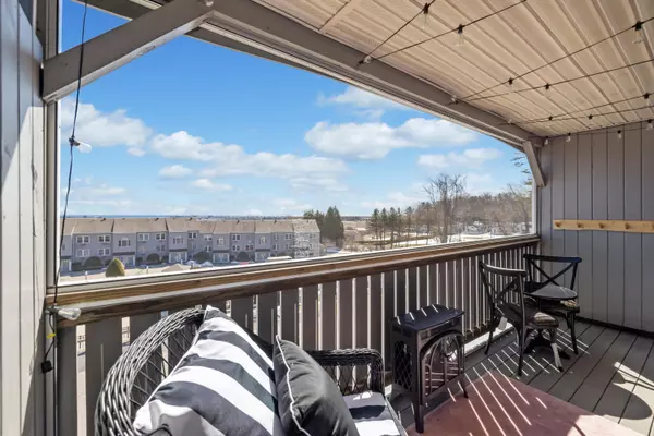 1801 Post RD #171, Wells, ME 04090