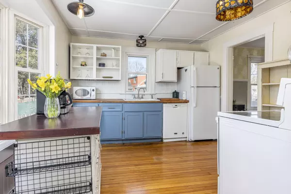 South Portland, ME 04106,105 Mitchell RD