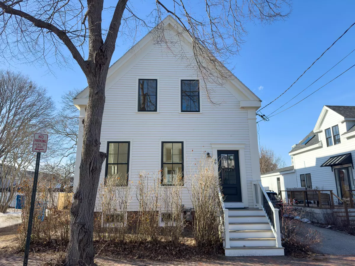 Portland, ME 04101,49 Montreal ST