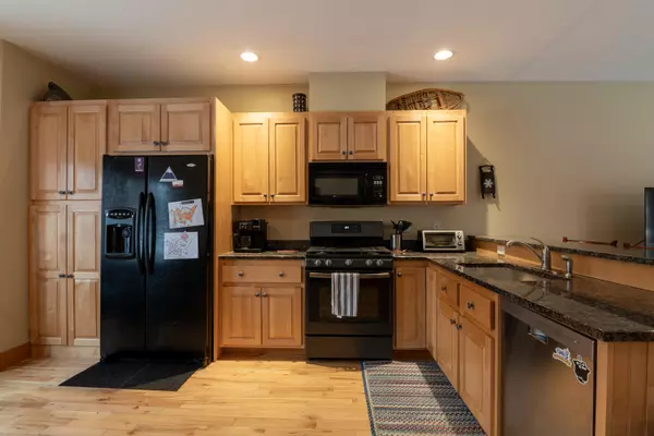 Carrabassett Valley, ME 04947,6006 St John DR #6006