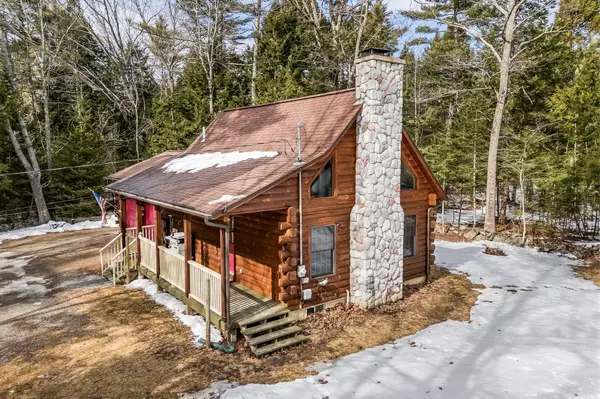 West Gardiner, ME 04345,88 Wood Land DR