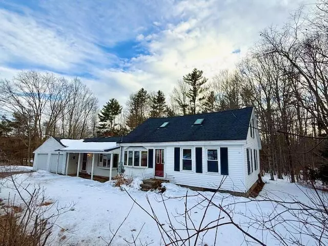 22 Turkey LN, Buxton, ME 04093