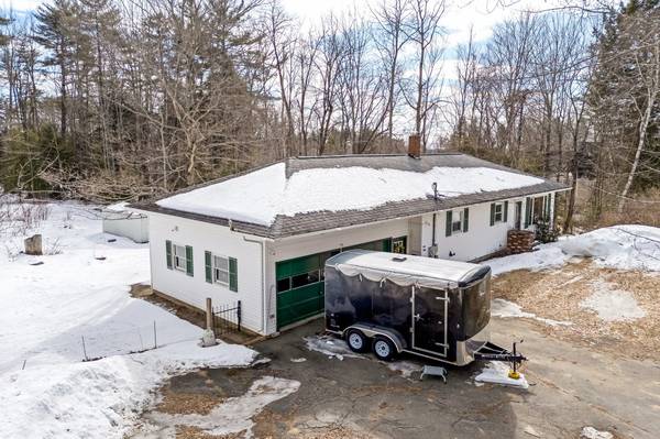 21 Lavoie ST, Jay, ME 04239
