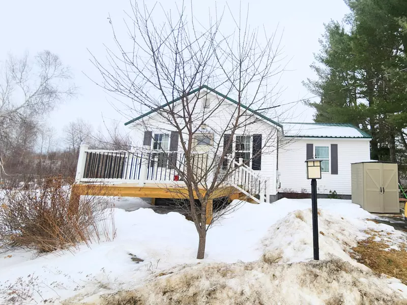45 Central AVE, Brewer, ME 04412