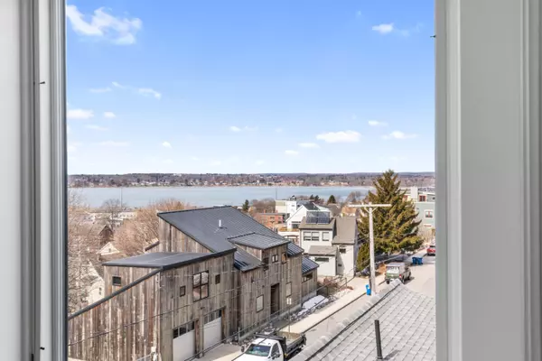 Portland, ME 04101,117 Sheridan ST #6