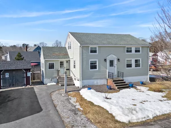 18 Samuel RD, Portland, ME 04103