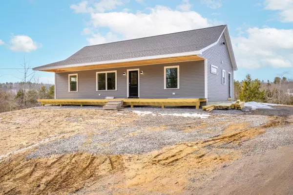 64 Graffam RD, Casco, ME 04015