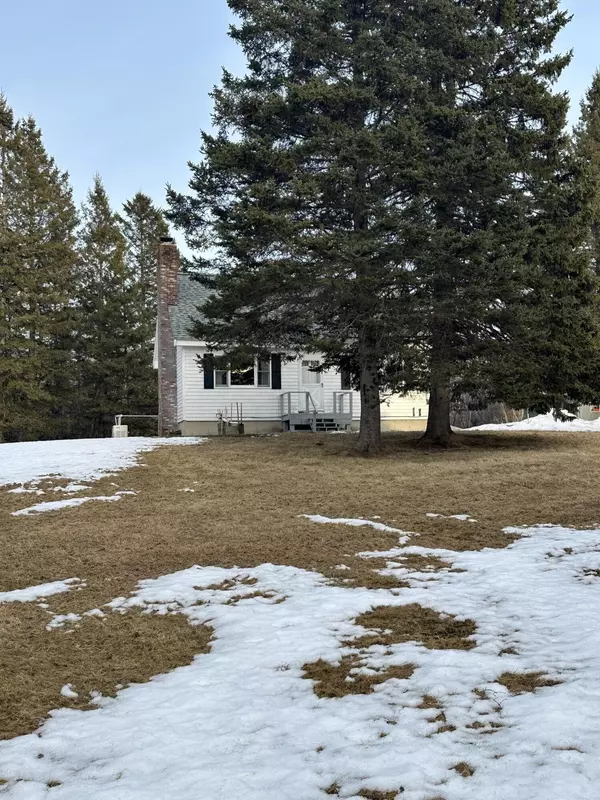 Columbia, ME 04623,171 Valley RD