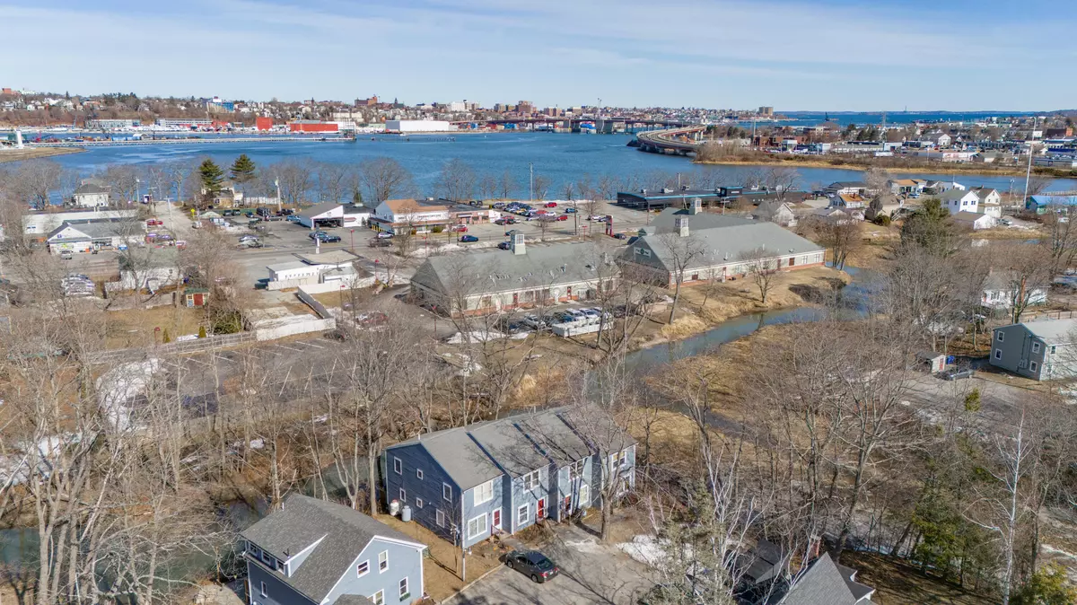 South Portland, ME 04106,2 Bennett ST #5