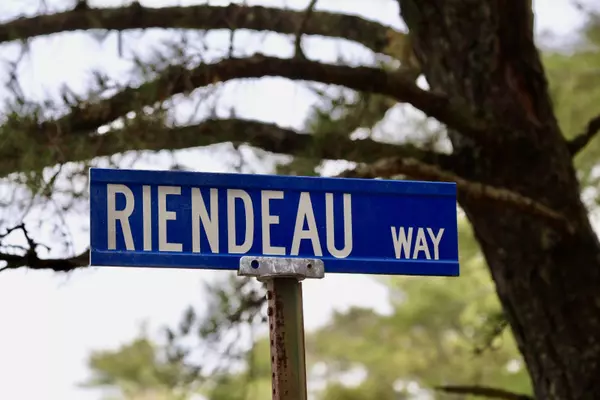 Topsham, ME 04086,2 Riendeau WAY