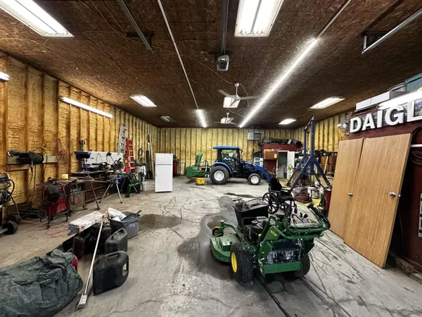 Presque Isle, ME 04769,27 State RD