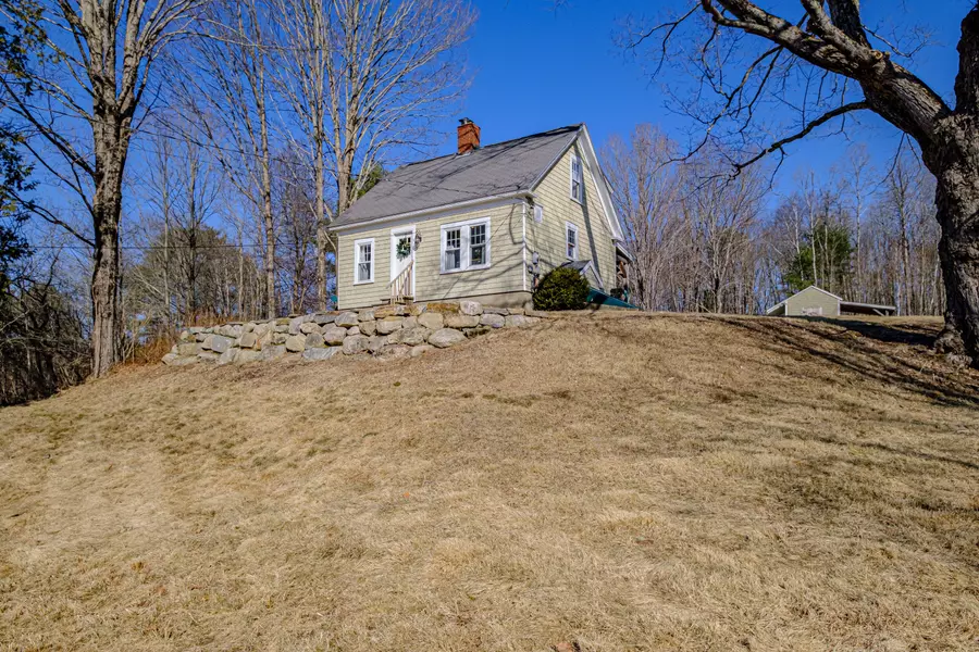 748 Newell Brook RD, Durham, ME 04222