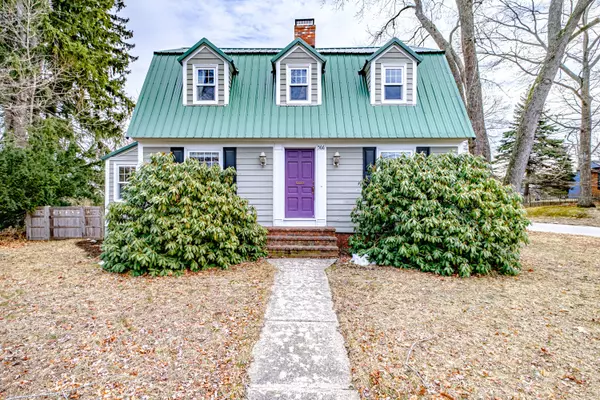 South Portland, ME 04106,566 Ocean ST