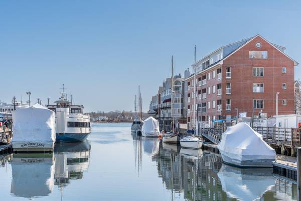703 Chandlers Wharf #703,  Portland,  ME 04101