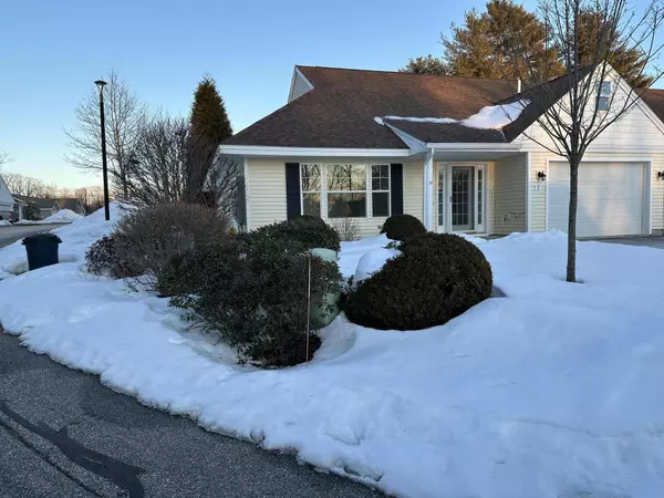 7 Macintosh LN #1, Old Orchard Beach, ME 04064