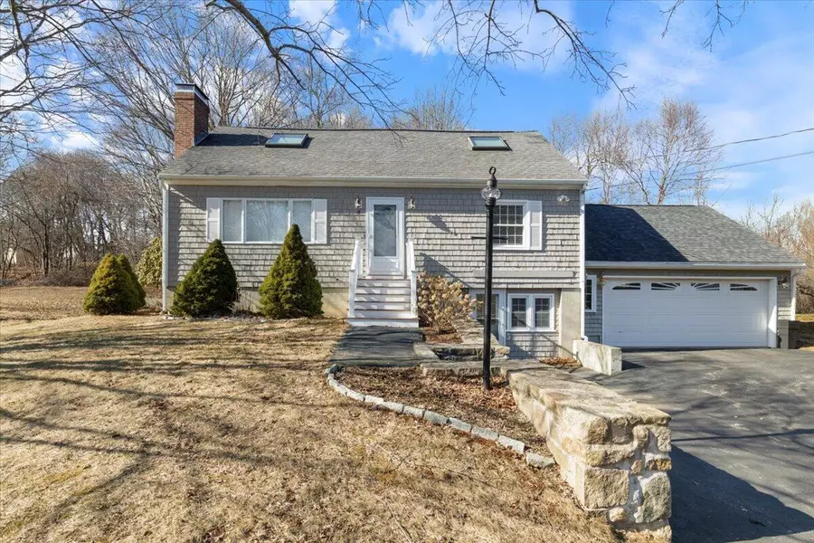 5 Patten PL, Kittery, ME 03904