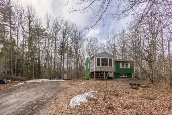 27 Forest ST W, Rockport, ME 04856
