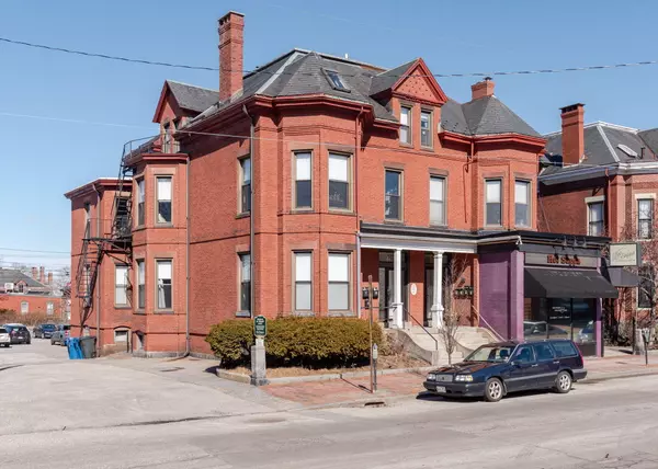 Portland, ME 04102,705 Congress ST #1