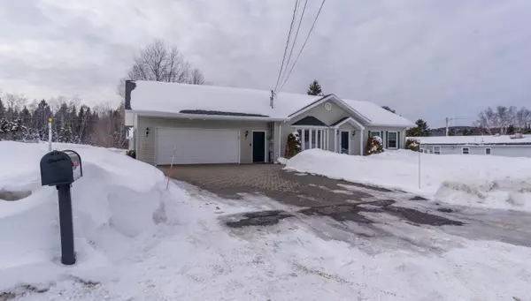 Madawaska, ME 04756,197 Lavoie AVE