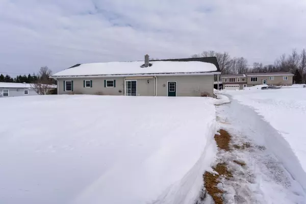 Madawaska, ME 04756,197 Lavoie AVE