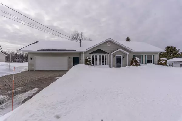 197 Lavoie AVE, Madawaska, ME 04756