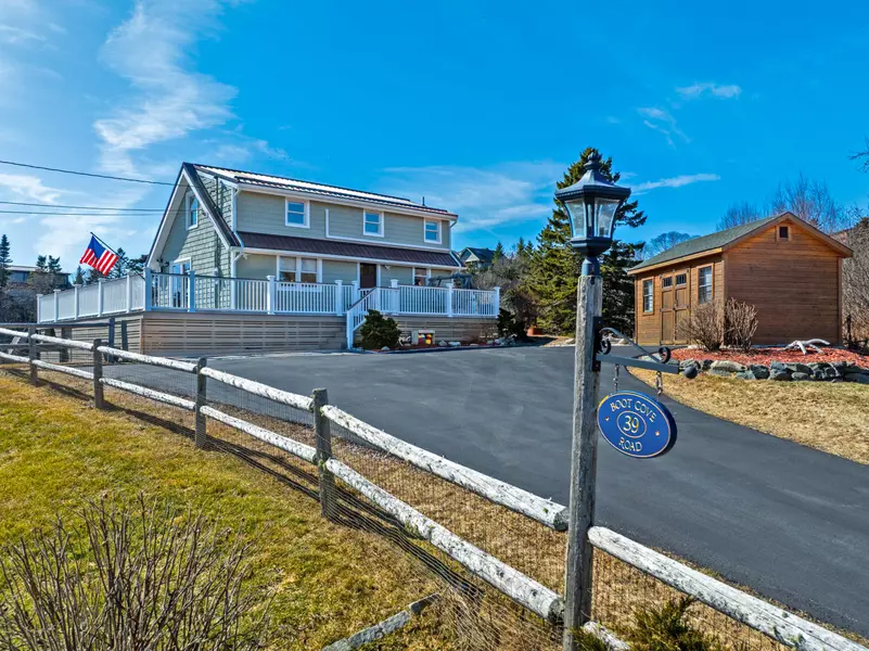 39 Boot Cove RD, Lubec, ME 04652