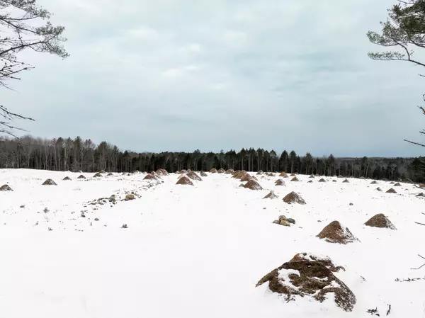 Holden, ME 04429,00 Main RD