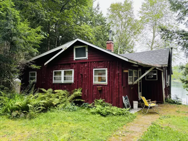 Dedham, ME 04429,25 Harriman Pond Lane LN