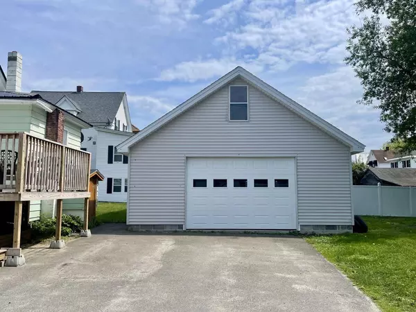 Millinocket, ME 04462,210 Maine AVE