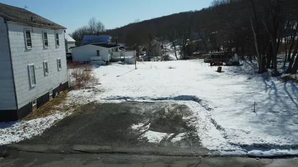 126 5th AVE, Madawaska, ME 04756