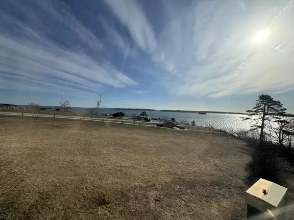 Portland, ME 04101,45 Eastern Promenade #1K