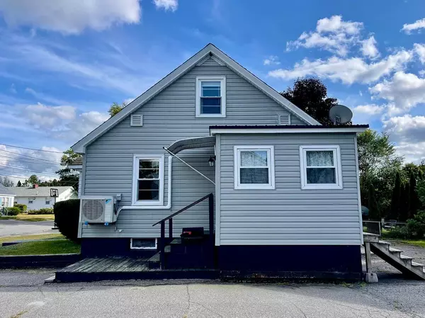 Millinocket, ME 04462,46 Waldo ST