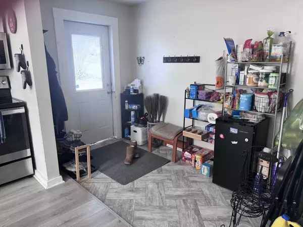 Bangor, ME 04401,127 Congress ST