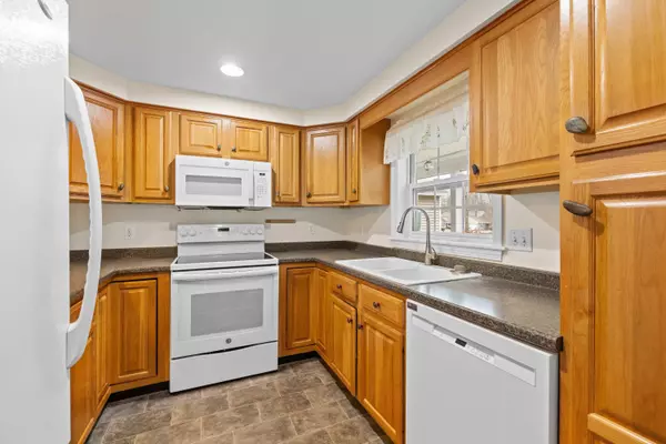 Kennebunk, ME 04043,16 Dunnhill DR #26