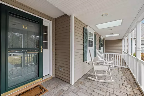 Kennebunk, ME 04043,16 Dunnhill DR #26