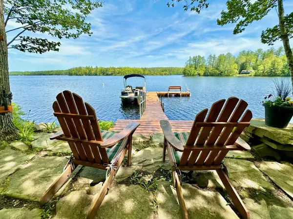 Readfield, ME 04355,67 Poulin DR