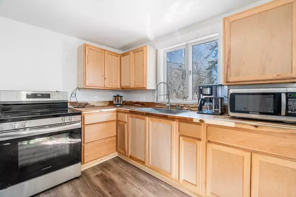 Portland, ME 04103,155 Allen AVE