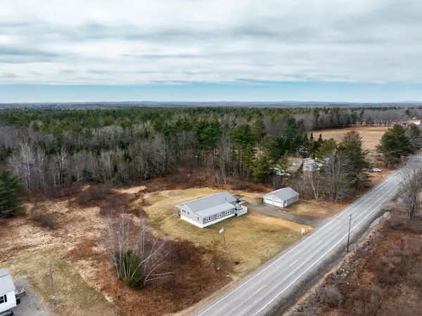 Detroit, ME 04929,497 Troy RD