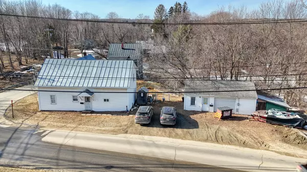 Oakland, ME 04963,73 S Alpine ST