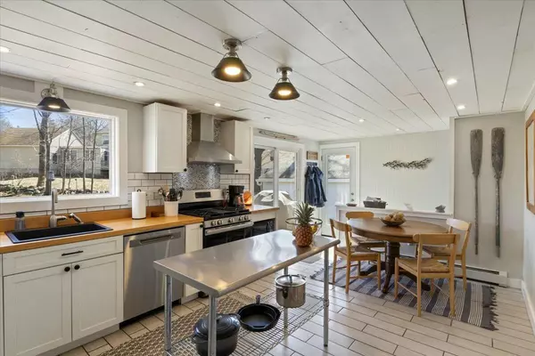 Portland, ME 04103,130 Dole DR