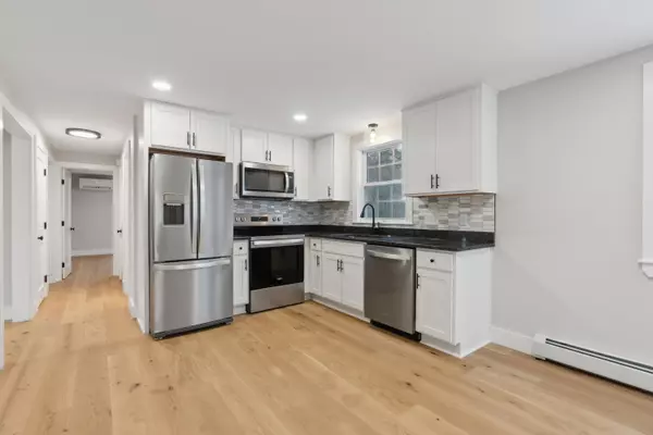 Portland, ME 04103,547 Summit ST