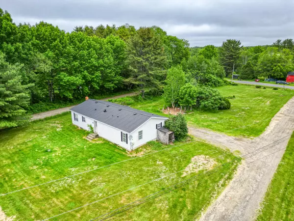 Pittston, ME 04345,11 Misery LN