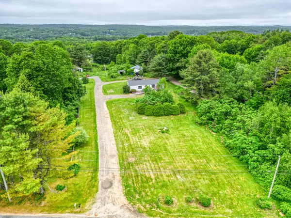 Pittston, ME 04345,11 Misery LN