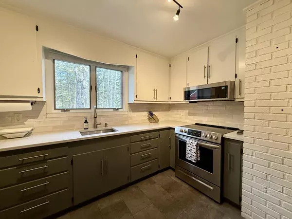 Bar Harbor, ME 04609,364 Indian Point RD