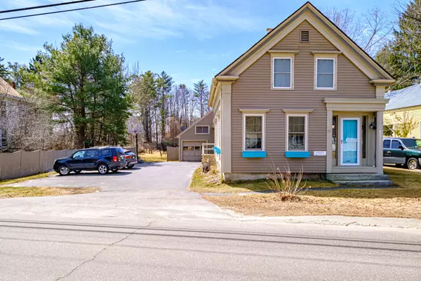 Yarmouth, ME 04096,22 Willow ST