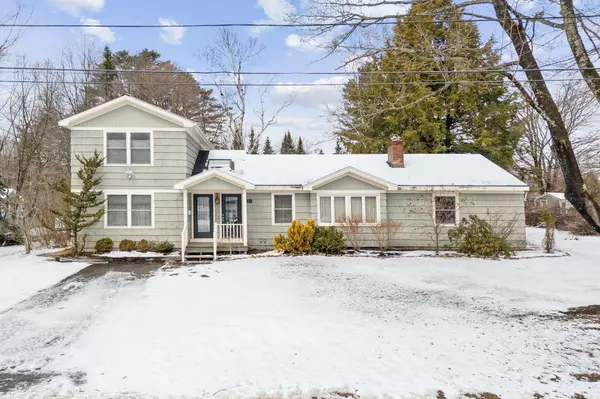 23 Rogers RD, Yarmouth, ME 04096